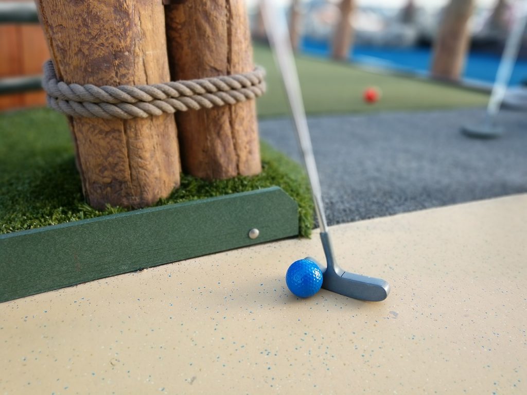 mini golf